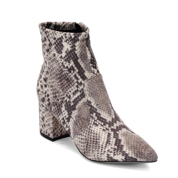 MARC FISHER Jerica Snakeskin Print Pointy Toe Ankle Boot Stretch Block Bootie 10 - Picture 1 of 10